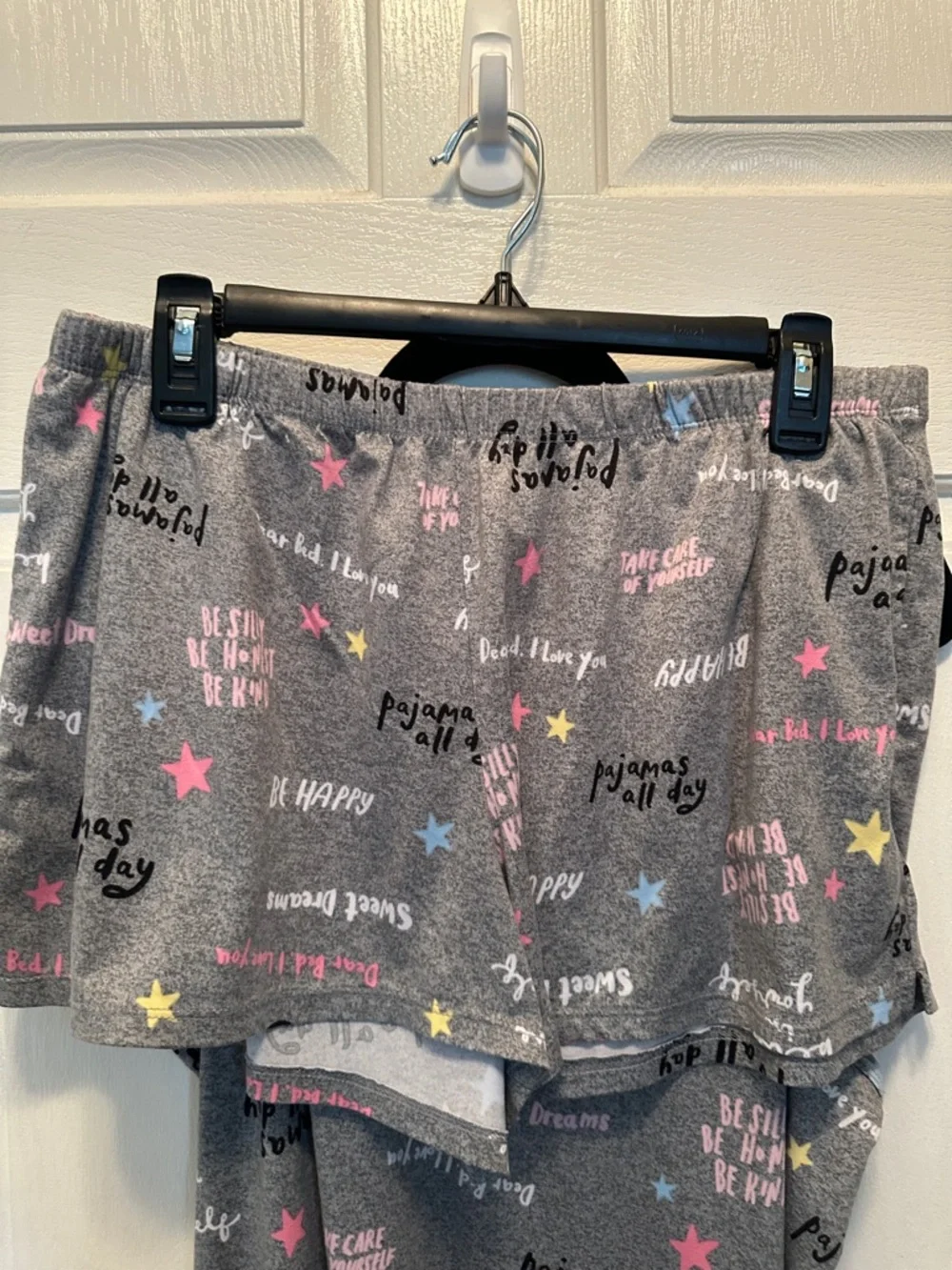 Joyspun Gray Star & Novelty Script Pajama Tank Top and Shorts Set Size M (8-10) - Picture 3 of 12